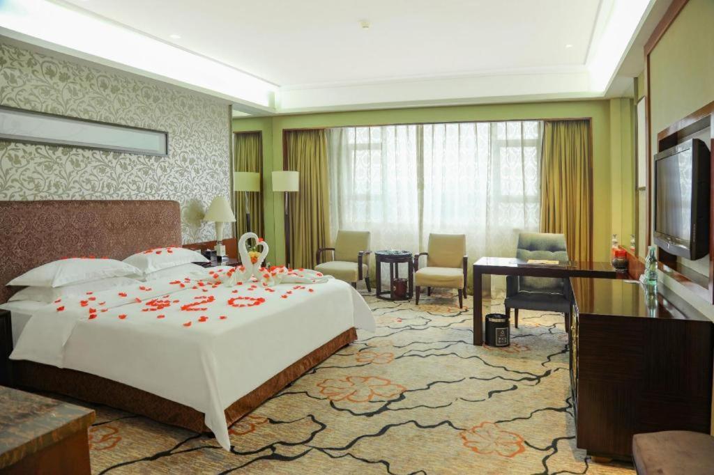 Eurasia International Hotel Dongguan  Esterno foto